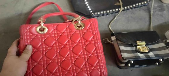 Adjustable Strap Multiple Pockets Second Hand Bags Luxury Preloved Bags