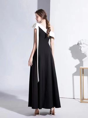 Off Shoulder Romantic Slimming Black Evening Dress For Wedding Party
