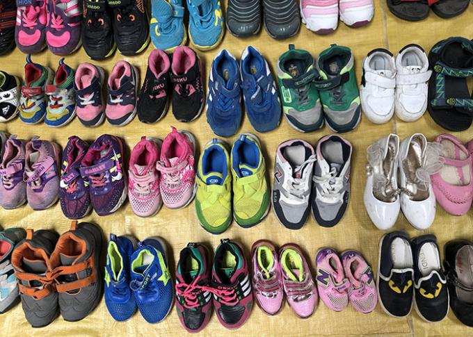 Fashionable Second Hand Sports Shoes , Used Athletic Shoes For Kids Playing